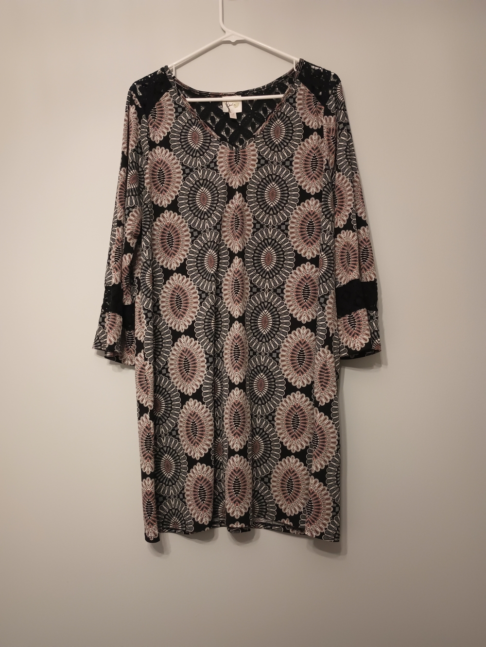 fig and flower Medallion Long Sleeve Dress With Black Lace Xl